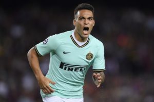 Lautaro is similar to Suarez and Aguero according to Godin