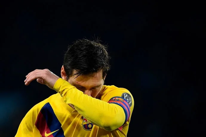 Barcelona star Lionel Messi has suffered a right quadriceps injury