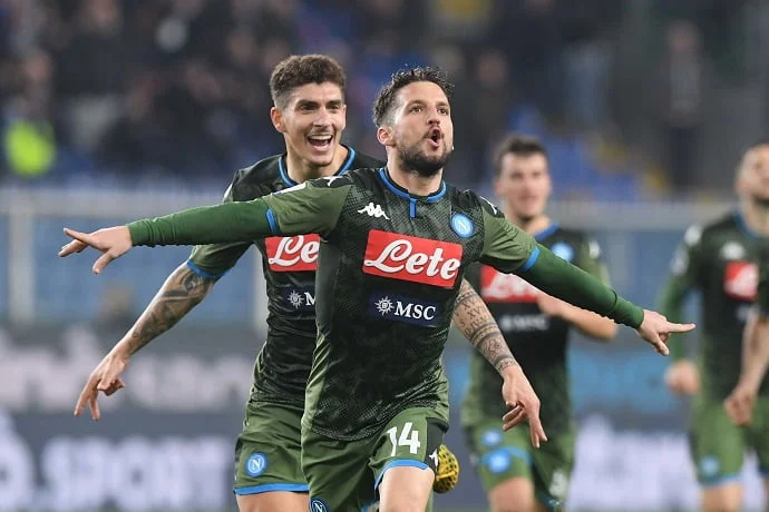 Napoli are in talks with Mertens for a new contract