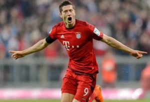 Man United need a striker like Lewandowski - Rene Meulensteen