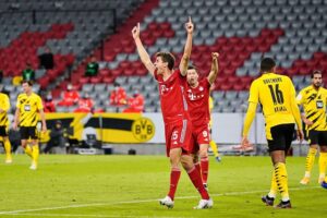 Half-Time: Bayern Munich 2-1 Borussia Dortmund | Muller, Tolisso and Brandt Goal