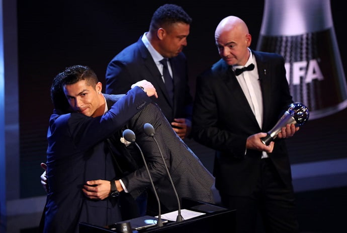 Cristiano Ronaldo reacts to Diego Maradona’s tragic passing