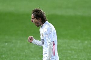 Video: Luka Modric Goal against Eibar | Eibar 0-2 Real Madrid