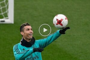 Video: Cristiano Ronaldo in Training - Skills/Tricks/Goals & Freestyle