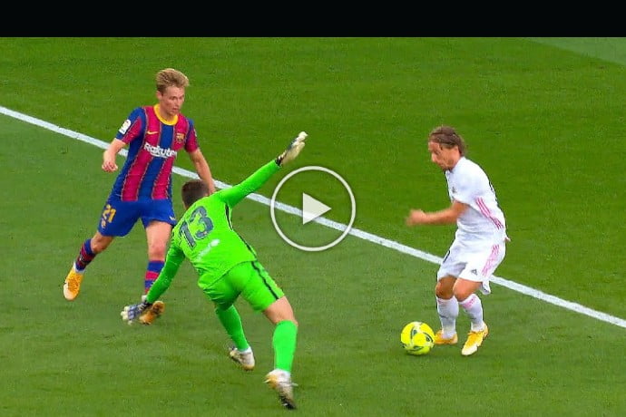 Video: Real Madrid Legendary Goals Vs Barcelona