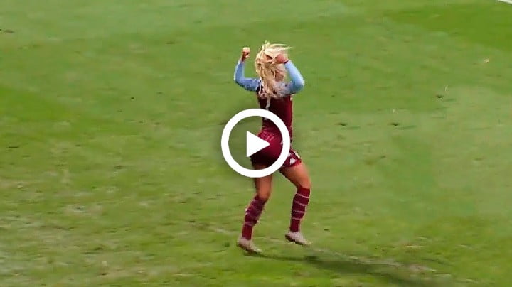 Video: Alisha Lehmann was UNSTOPPABLE vs Leicester City 2022