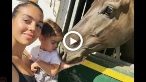 Video: The passion ofRonaldo's fiancée Georgina Rodriguez for nature and animals