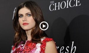 Video: How rich is Alexandra Daddario?