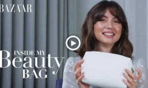 Video: Ana de Armas - Inside my beauty bag